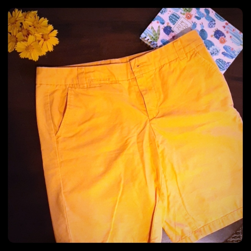 🌼3 for $10 bundle🌼GAP tangerine boyfriend shorts